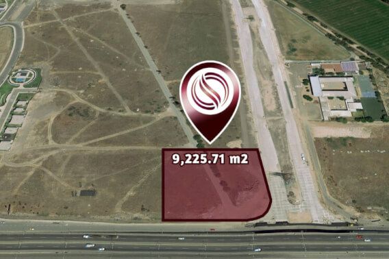 Macrolote comercial de 9,226 m2 sobre avenida, en preventa Quer&eacute;taro.