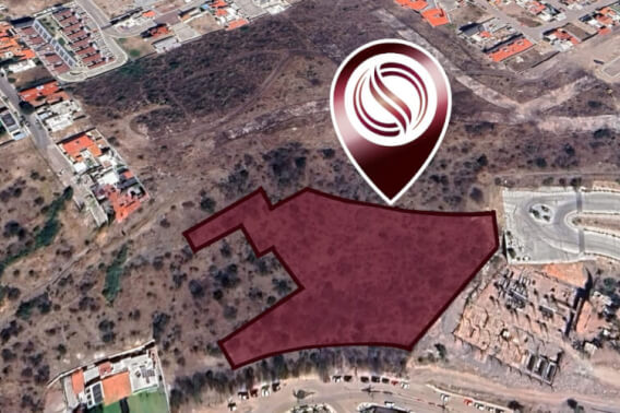 Macrolote mixto de 10,163 m2 en desarrollo urbano vertical, venta Quer&eacute;taro.