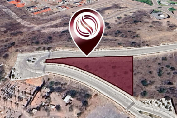 Macrolote mixto de 2,600 m2 en desarrollo urbano vertical, venta Quer&eacute;taro.