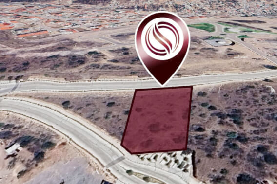 Macrolote mixto de 3,255 m2 en desarrollo urbano vertical, venta Quer&eacute;taro.