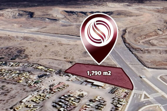 Macrolote uso mixto de 1,790 m2 en venta, en la entrada de Juriquilla.