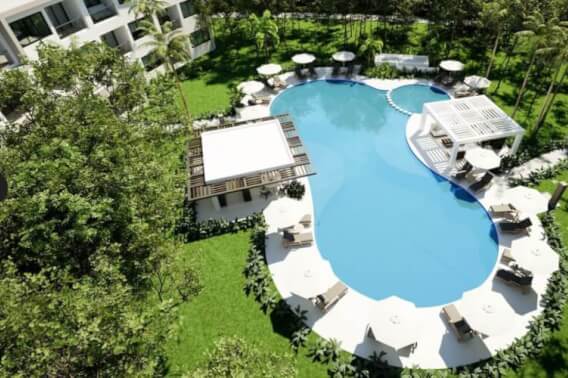 Apartment with lock off, terrace, cellar and laundry room, overlooking the forest, spa, sports courts, pool, jacuzzi, childrens club, in Cu