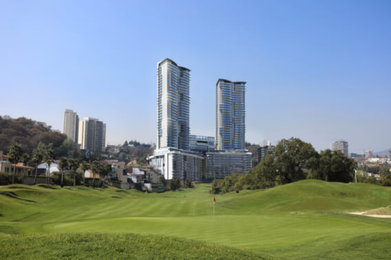 646 m2 condo with family room, cinema, spa, playground for children, game room for adults, pool, paddle tennis court, gym and more immediate