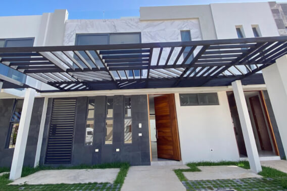 House with Private Pool, For Sale, Residencial Rio, Huayac&aacute;n, Canc&uacute;n