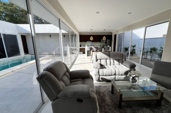 House with Private Pool, Garden, Electric Garage, for sale, San Gervasio, Cozumel