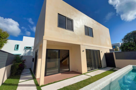 House with garden and private pool for sale, El Cielo, Playa del Carmen