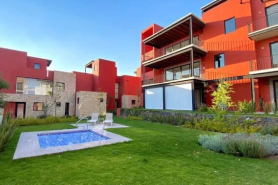 Condominium with garden, and private jacuzzi, roof garden, for sale, La Lejona, San Miguel de Allende