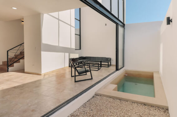 House with Private Pool and Spacious Interiors for Sale, Temoz&oacute;n Norte, M&eacute;rida