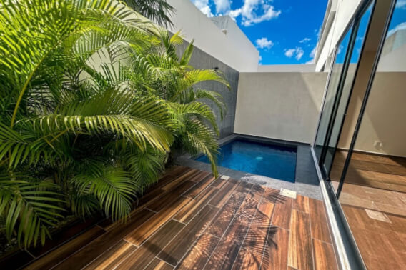 Two-level house with private pool, for sale, R&iacute;o Residencial, Canc&uacute;n