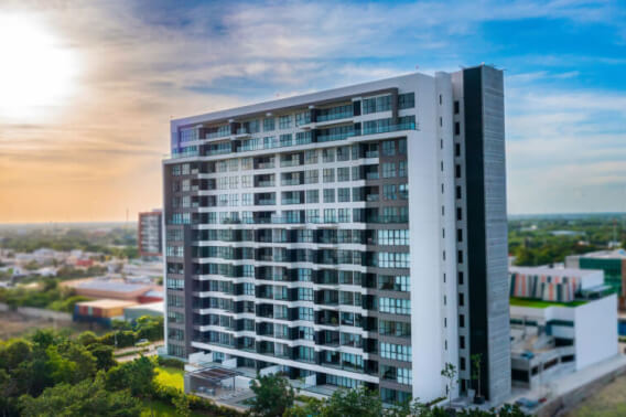 Condo with common pool, shopping center, park, for sale, North Zone, M&eacute;rida