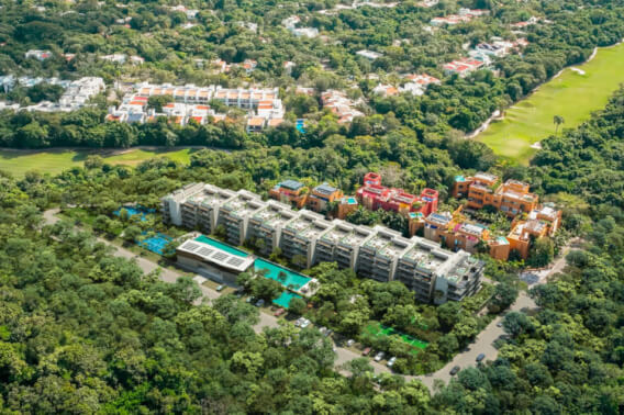 Apartment with terrace, pool, pickleball and playground, for sale, Playacar, Playa del Carmen