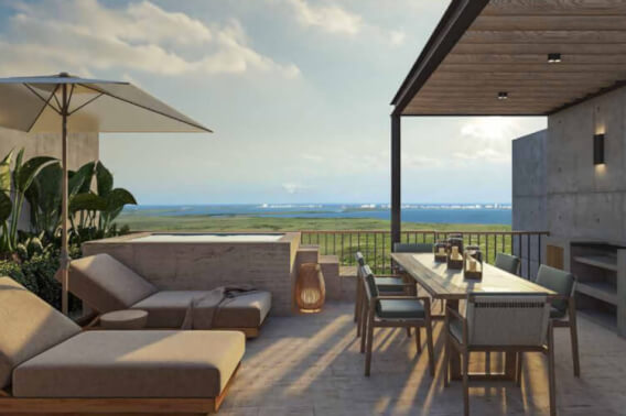 Condominium with pool and paddle court for sale, Boulevard Colosio, Canc&uacute;n