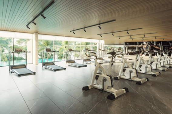 Condominio con Decks panor&aacute;micos,  spinning y alberca, pre-construcci&oacute;n, venta, Cancun.