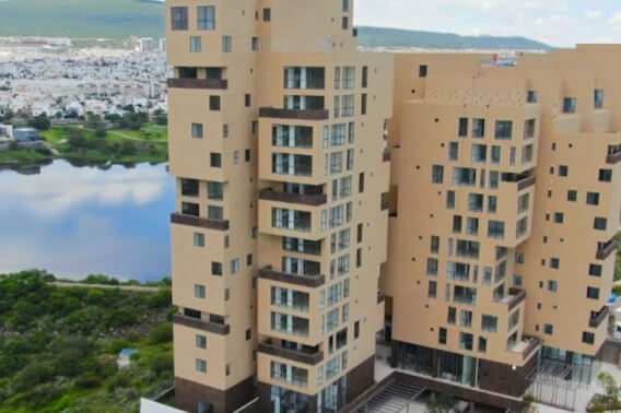 Condominium with private garden, dressing room, pool, gym and terrace, for sale, Queretaro.