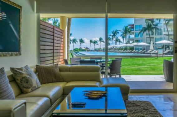 Condo with Pool and Beach Club for Sale, Coco Beach, Playa del Carmen