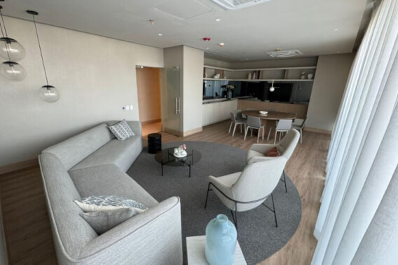 Condo with flex space, lounge areas and panoramic views, for sale
