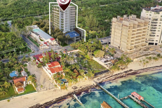 Apartment with smart home system, 50 meters from the sea, in Costa Mujeres, for sale.