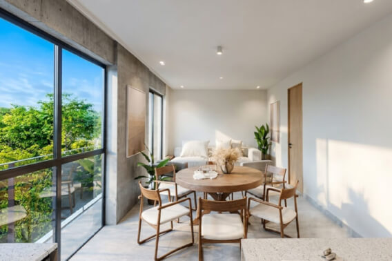 Condo with Private Terrace, Roof Garden and Gym for Sale