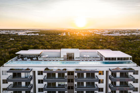 Apartment with floor-to-ceiling windows, green areas, pool with swimming lane, pet friendly, coworking, gym and more, pre-construction, for