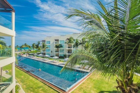 Departamento con vista al mar, club de playa privado, gimnasio, business center, concierge  y m&aacute;s en venta Playa del Carmen.