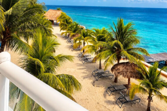 Oceanfront Condo with Private Dock &amp; Resort Amenities, Peninsula Grand, for Sale