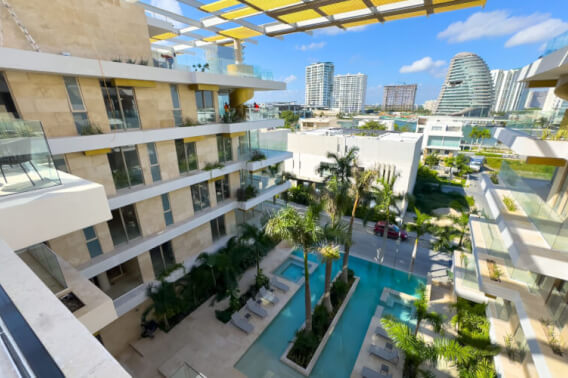 4-Bedroom Condo with Terrace for Sale, Puerto Canc&uacute;n, Canc&uacute;n