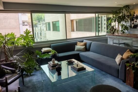 High-floor condo with amenities and prime location, for sale