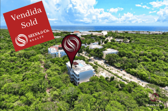 Condo for sale at Sirenis, Tulum with access to the ocean, ground floor, private garden, equipped and furnished.