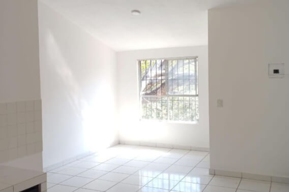 Departamento reci&eacute;n remodelado, en nivel 4, en venta