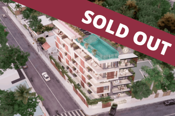 Condo, rooftop with pool, steps from the ocean, in Cozumel, for sale