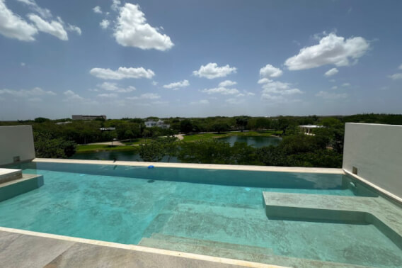 Condo with Lake View for Sale, Temoz&oacute;n Norte, M&eacute;rida