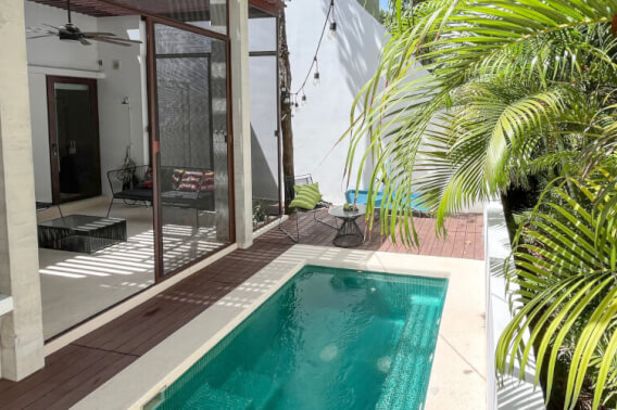 Stylish Jungle Retreat, Private Pool and Rooftop in TAO Tulum Country Club