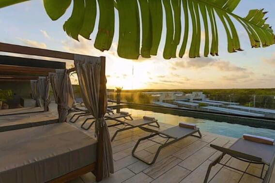 Furnished studio with REDUCED PRICE, spa, rooftop with infinity pool, Art walk, open-air cinema, on Cob&aacute; avenue, Tulum