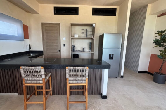 Penthouse with ocean view, swimming pool and hammock area, for sale