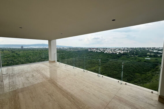 Penthouse with Panoramic Views for Sale, El Campanario, Quer&eacute;taro
