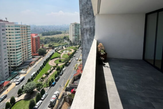 337 m2 penthouse, pool, jacuzzi, spa, pet friendly, for sale Interlomas.
