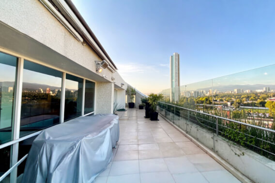 Two-level penthouse for sale, Cuajimalpa de Morelos, Mexico City.