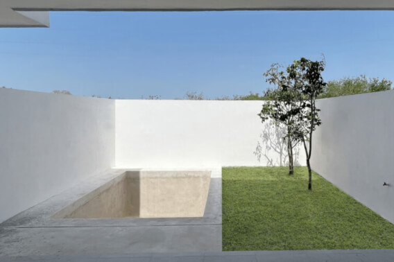 Residence with garden and pool, covered terrace, for sale, Xcanatun, Merida, Yucatan.