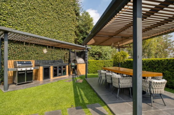 High-end residence for sale in the prestigious Bosques de las Lomas, Mexico City