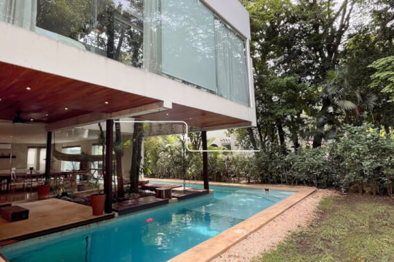 Luxury Villa with Private Pool and Jacuzzi for Sale &ndash; Playacar, Playa del Carmen