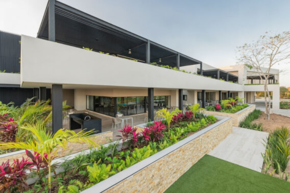 Residential lot in a community with a golf course and clubhouse, for sale