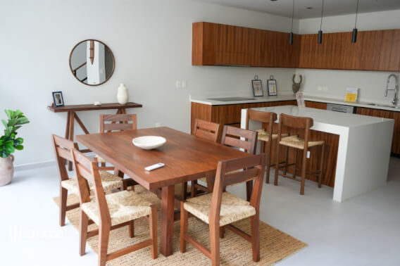 Luxury villa in a gated community with terrace, laundry area, pool, for sale