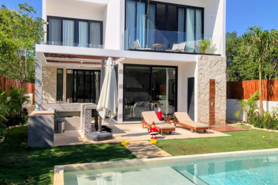 Luxury Villa in Tulum Country Club with private pool and Golf club, for sale, Tulum