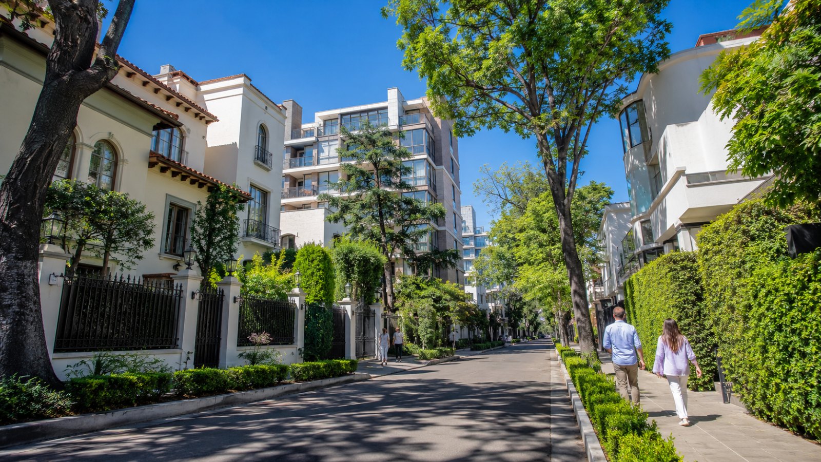 Mexico City real estate lifestyle scene for blog 2