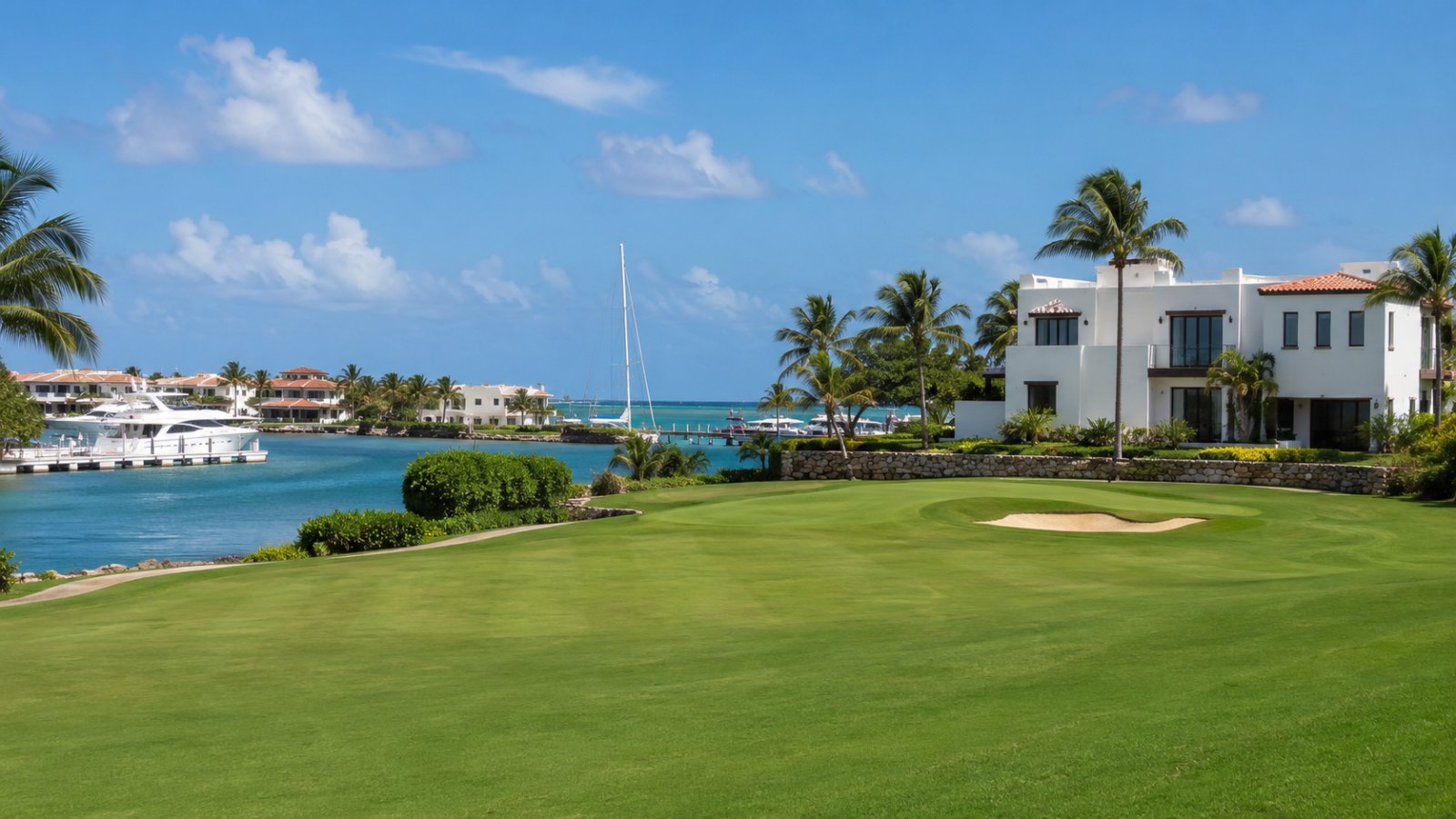 Golf, Beach and Marina: The Lifestyle Mix That Defines Puerto Aventuras Real Estate