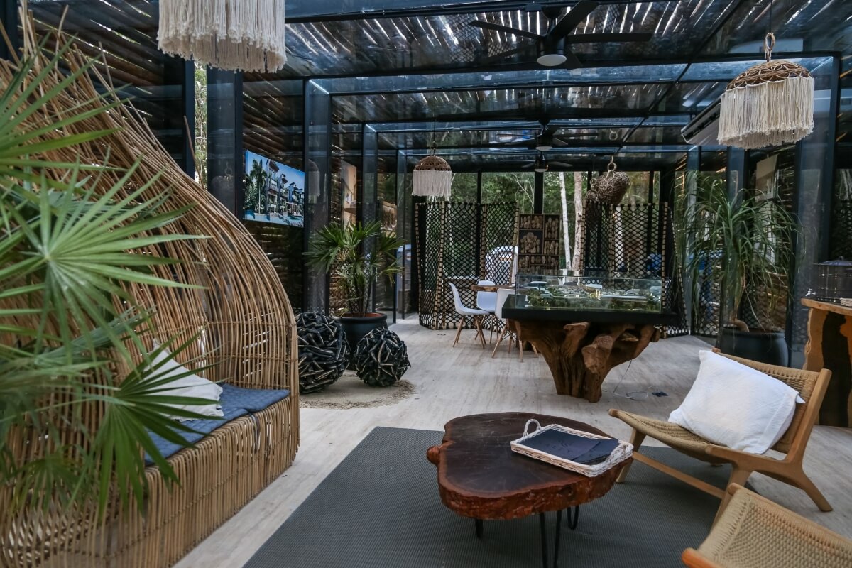 Studio Penthouse, with art walk, commercial area, Boho style,5 star hotel amenities and services, Tulum, sale.