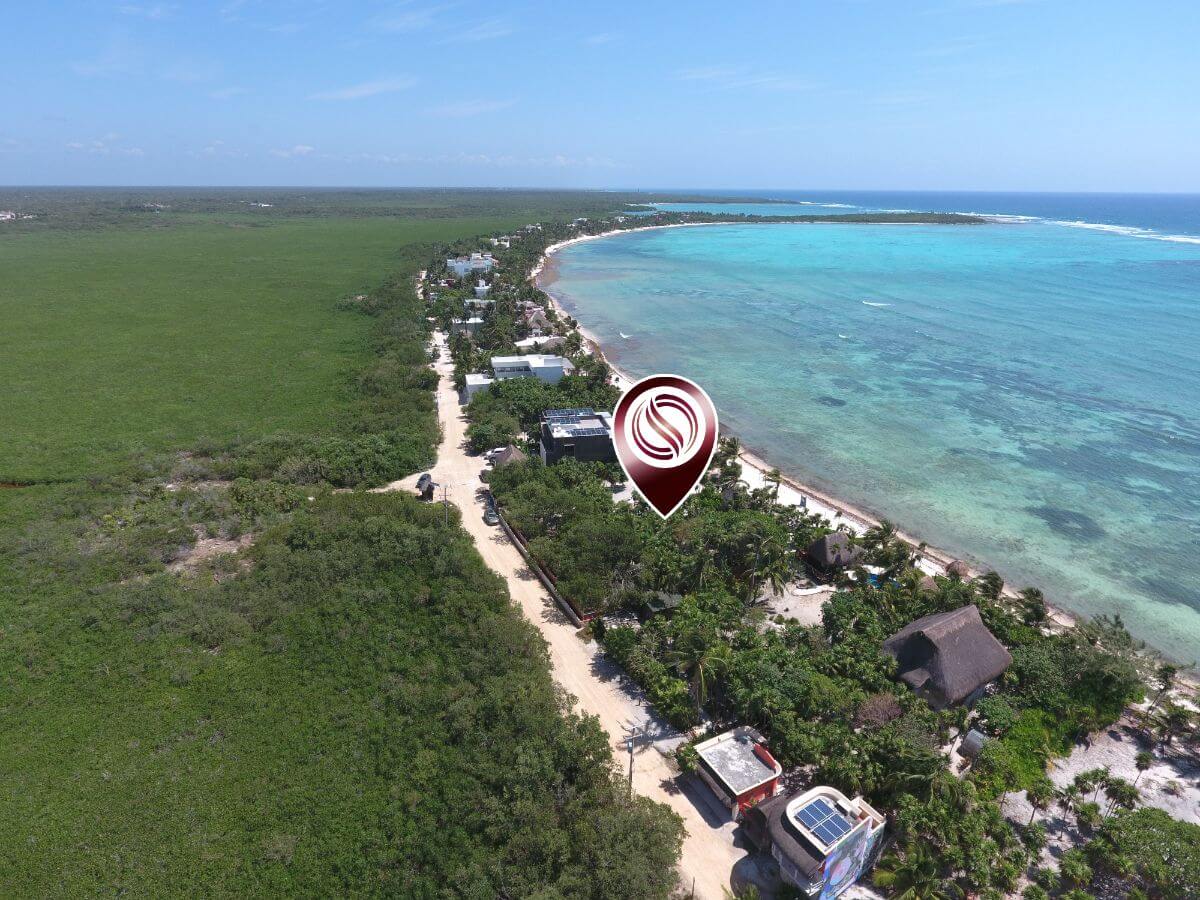Oceanfront land,  19 meters of beachfront, in Soliman Bay, Tulum for sale.