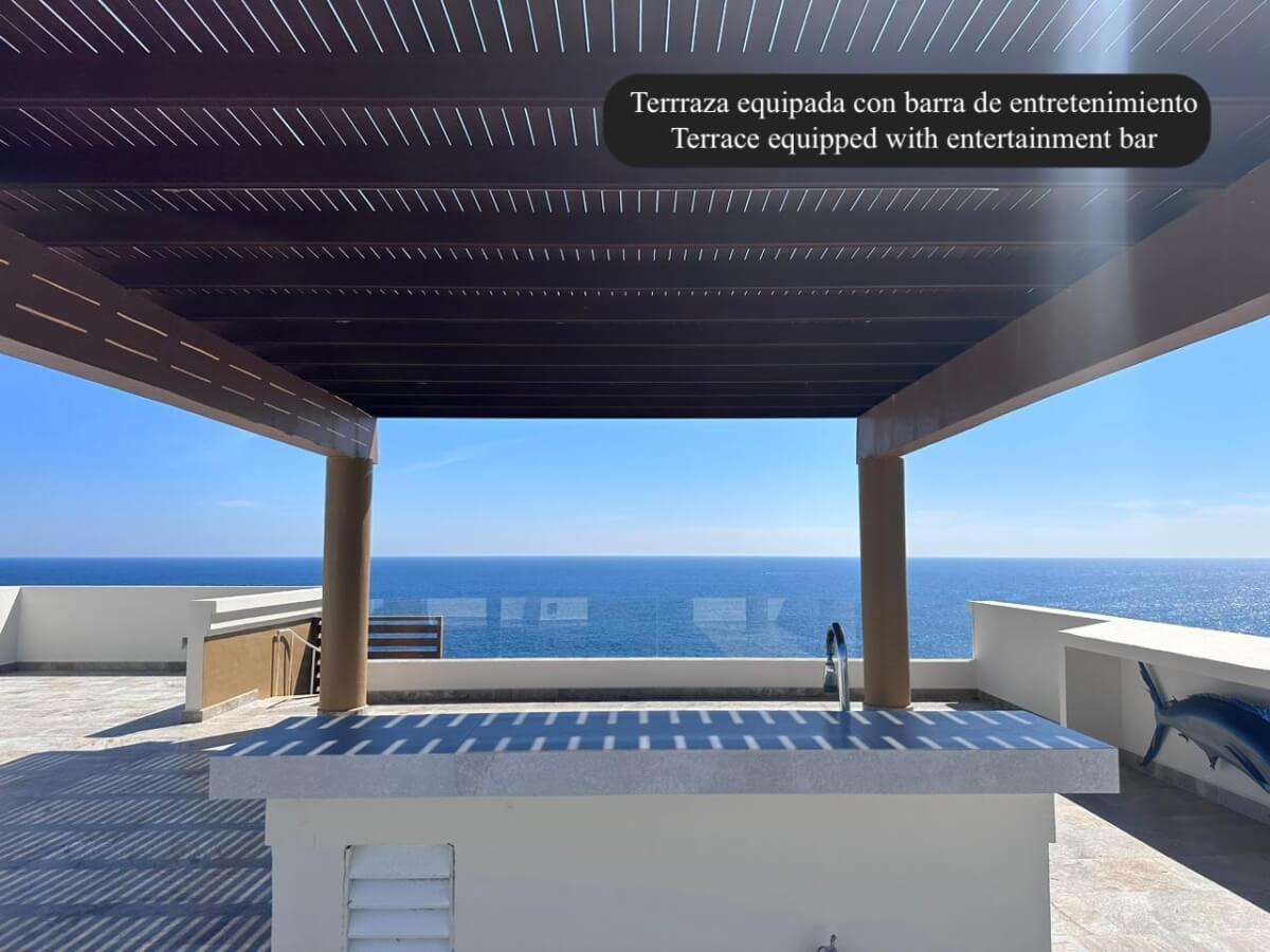 Penthouse cerca de la playa, terraza común con vista al mar, alberca, area de asador y gimnasio, adaptado para silla de ruedas