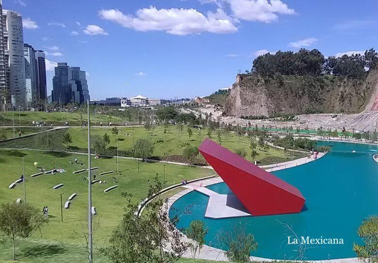 Luxury condominium, pool, gym, for sale within Parque la Mexicana.