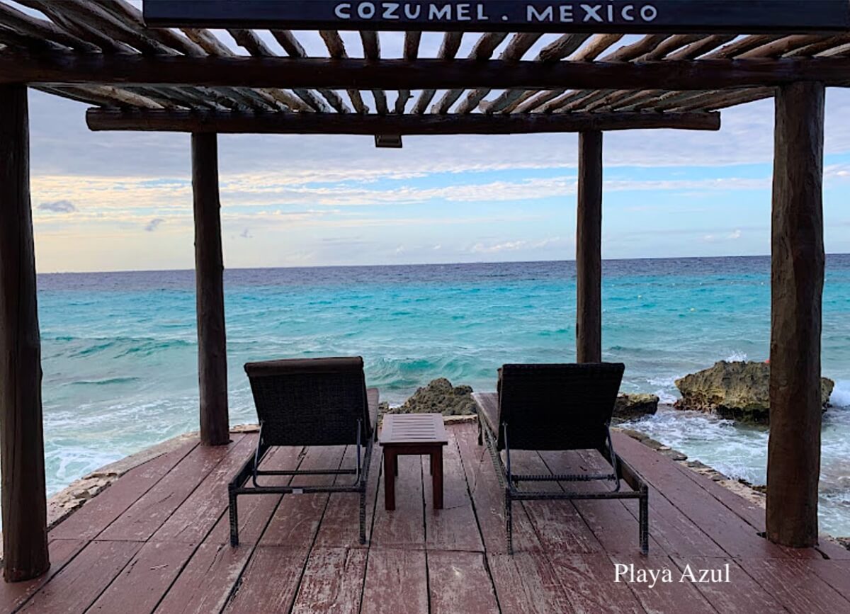 2 bedroom condo for sale in Cozumel Island, Ocean view from rooftop pool.